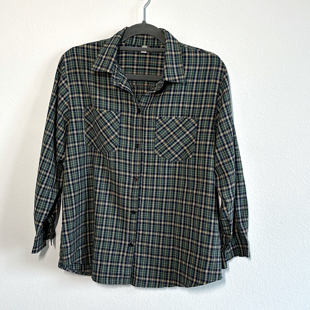 Plaid top